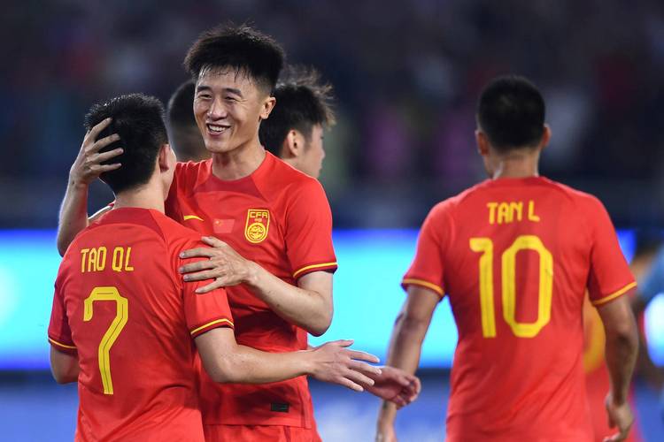 中国足球队比赛照片